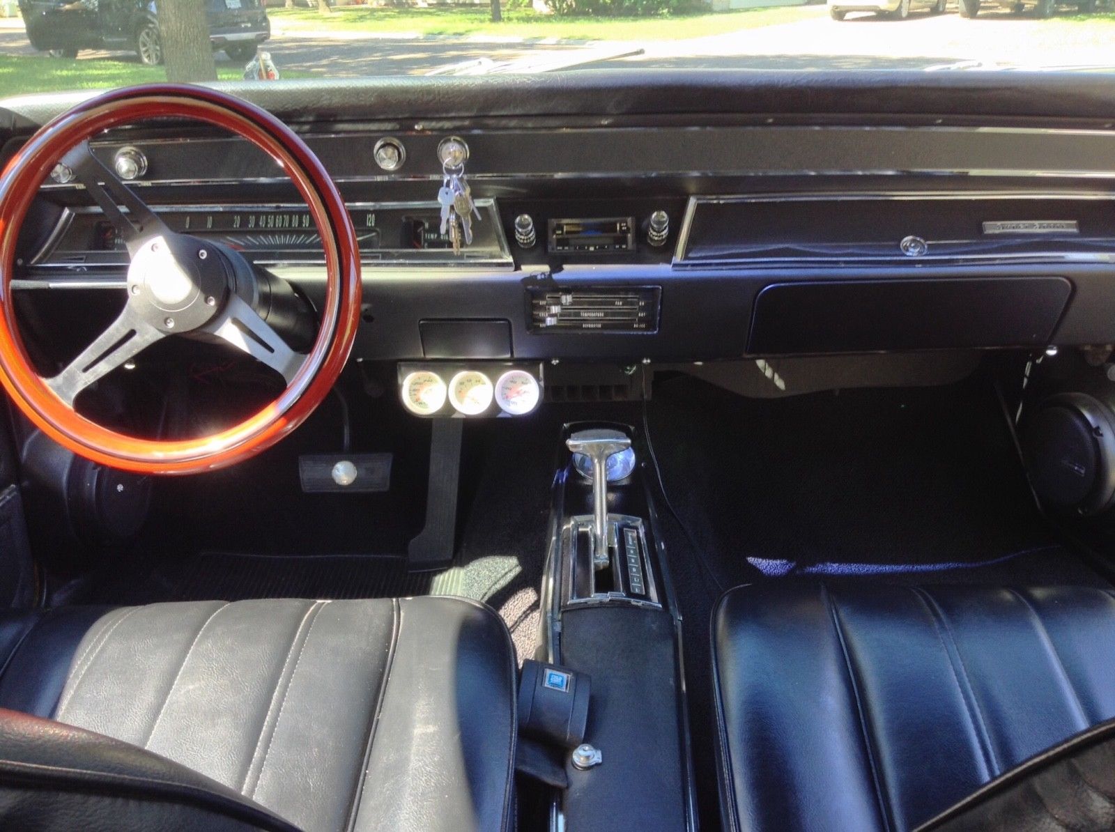 CONSIGNMENT MOTORS - Iconic Classic Cars